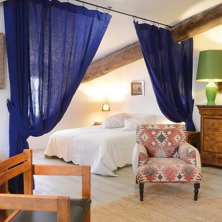 La Tour Bouigas Apartment L'Isle-sur-la-Sorgue Luaran gambar