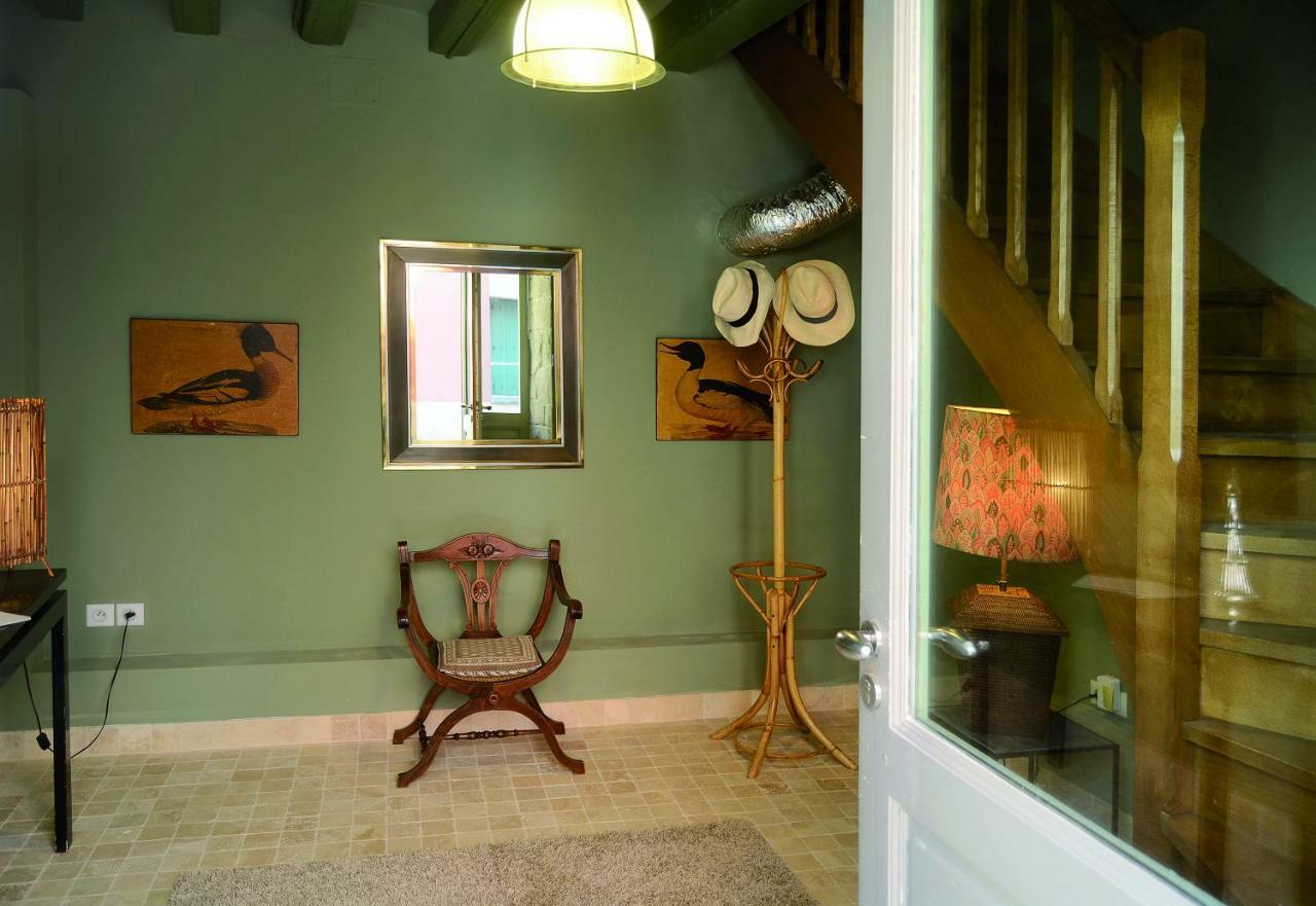 La Tour Bouigas Apartment L'Isle-sur-la-Sorgue Luaran gambar